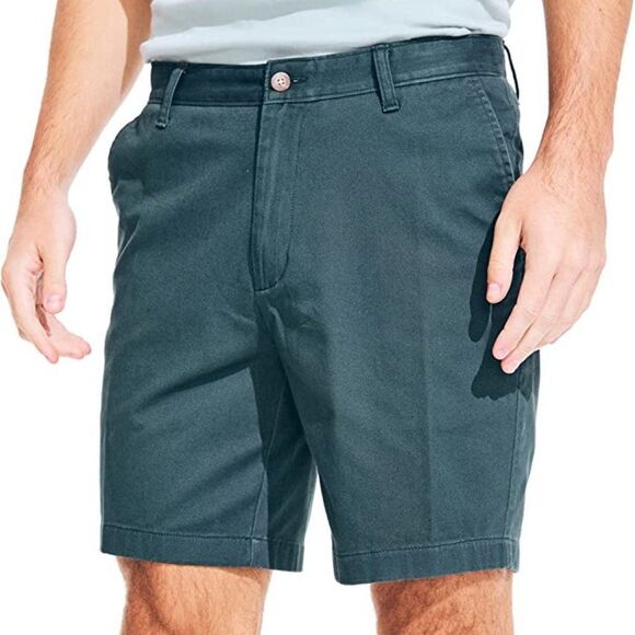 Nautica Men's Classic-Fit 8.5" Deck Short - Picture 4 of 8
